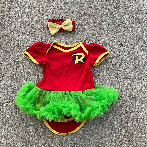 Robin costume - Picture 1 of 1